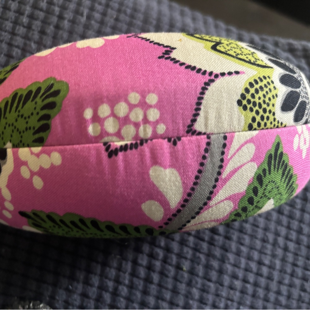 Vera Bradley Pricilla Floral Clam Sunglasses Case